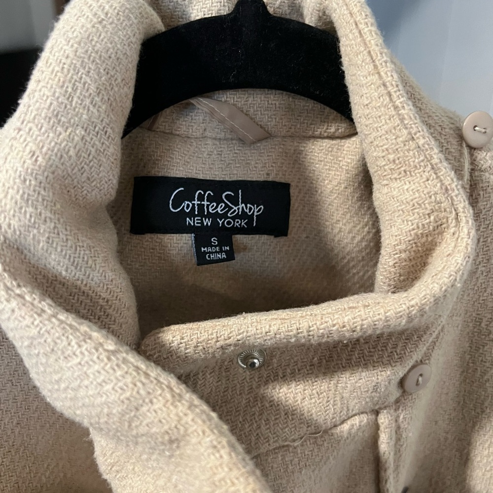 Women’s winter jacket - Picture 3 of 6